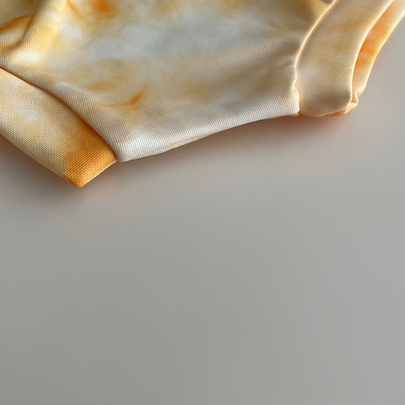 NWT Baby Bum Cover with Tie Headband Sizes 6-9 and 9-12 months - Picture 4 of 5